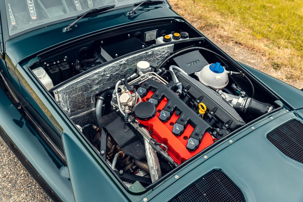 Donkervoort D8 GTO engine